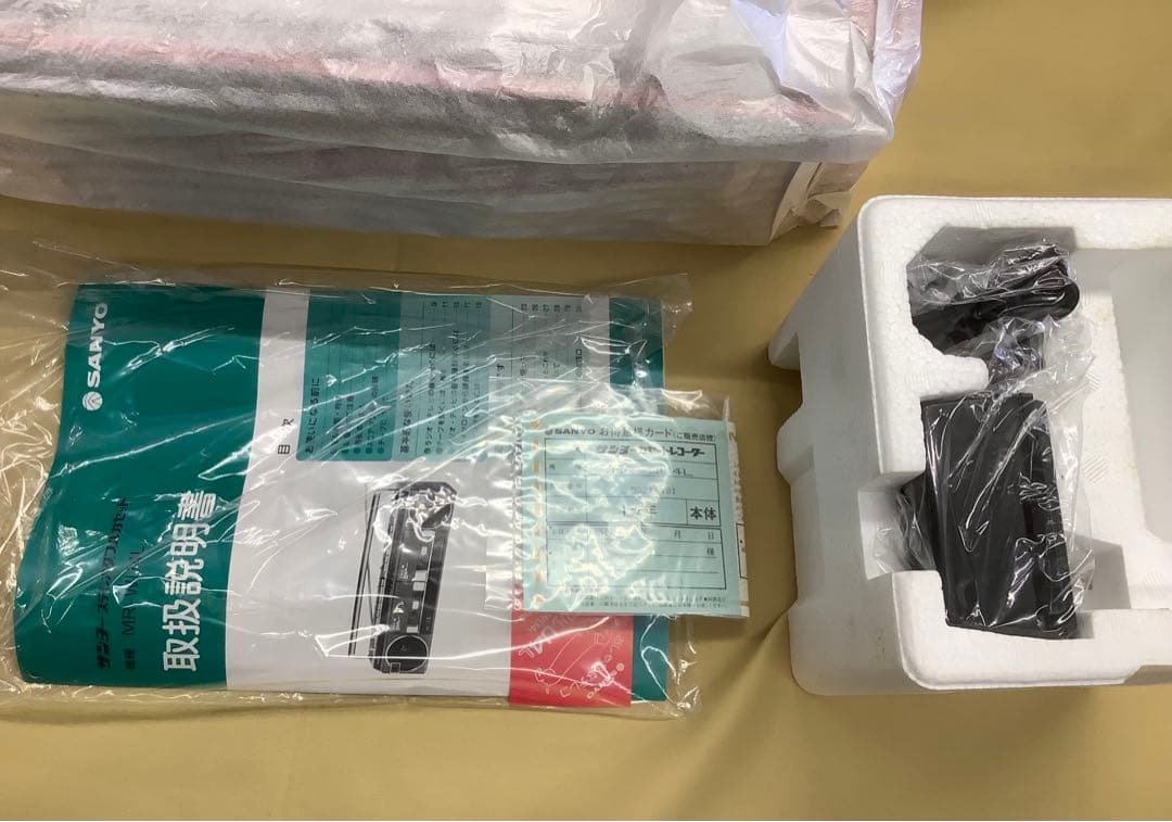 サンヨー おしゃれなテレコダブル MR-WU4L 80年代　未使用