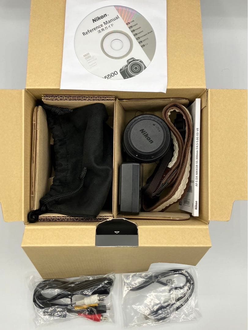 Nikon デジタル一眼レフカメラ D5500 ダブルズームキット BLACK