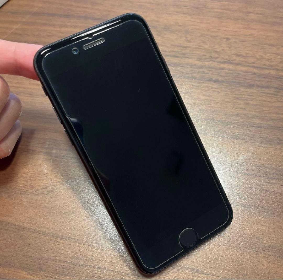 【新品同様】iPhone SE(第2世代)ブラック 128GB SIMフリー