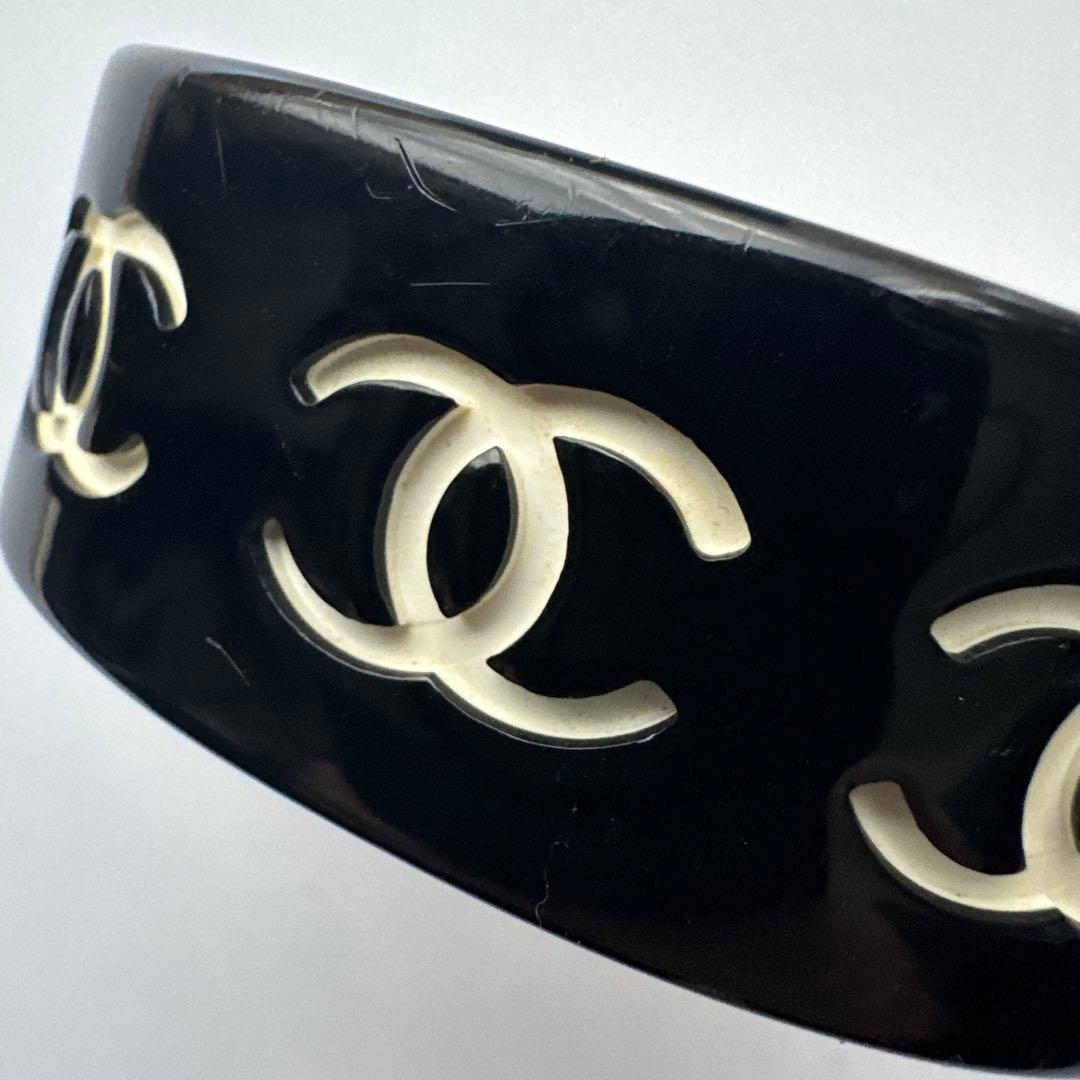 CHANEL シャネル　ココマーク バングル ブラック
