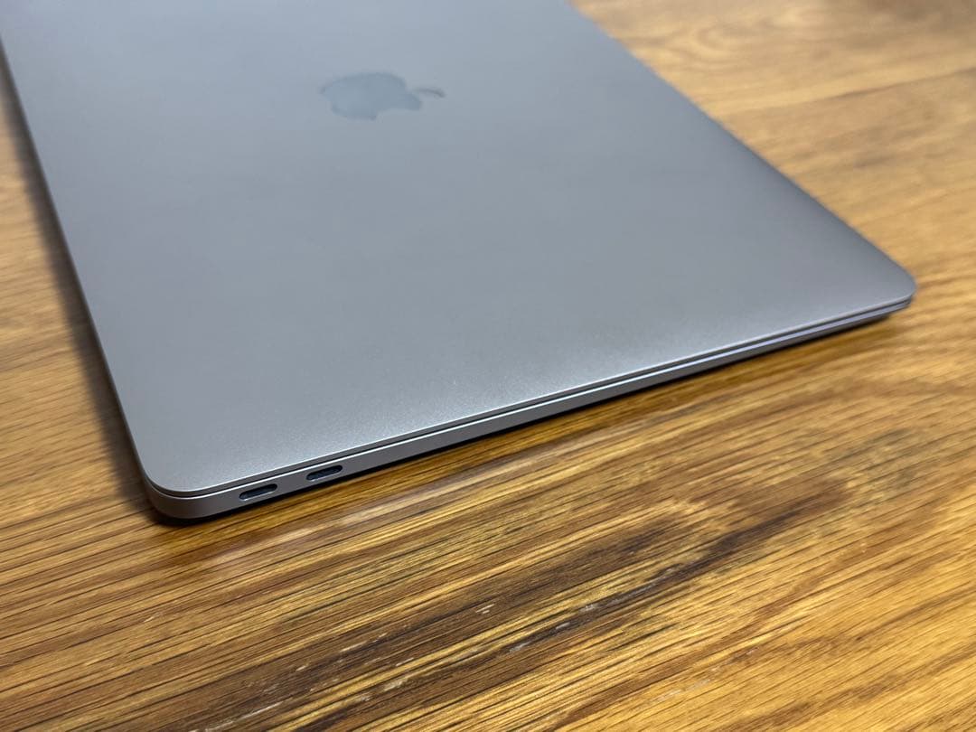 Apple MacBook Air スペースグレー