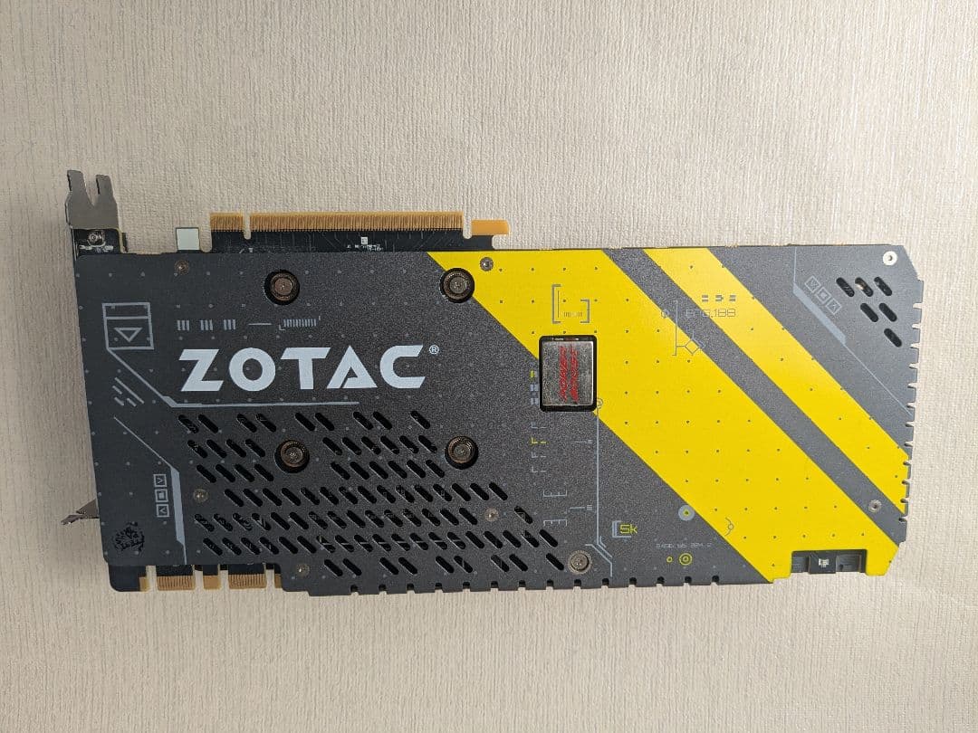 ZOTAC GeForce GTX 1070 AMP Edition グラボ