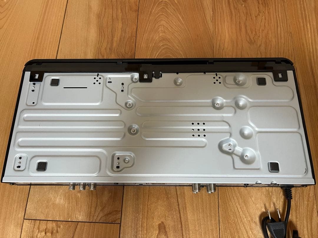 東芝 REGZA DBR-T2007 2TB 3番組同時録画