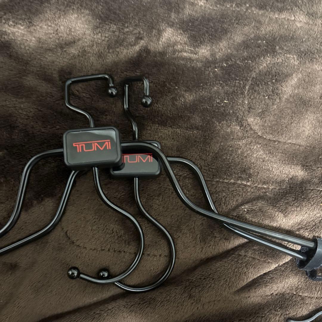 TUMI ブラック衣類ハンガー 2個セット　開封後未使用