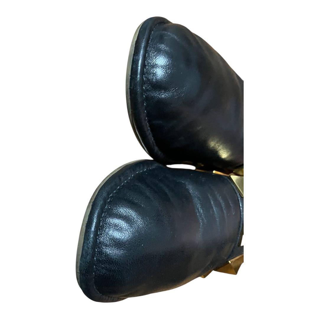 希少　VALENTINO GARAVANI レザーサンダル ゴールドスタッズ