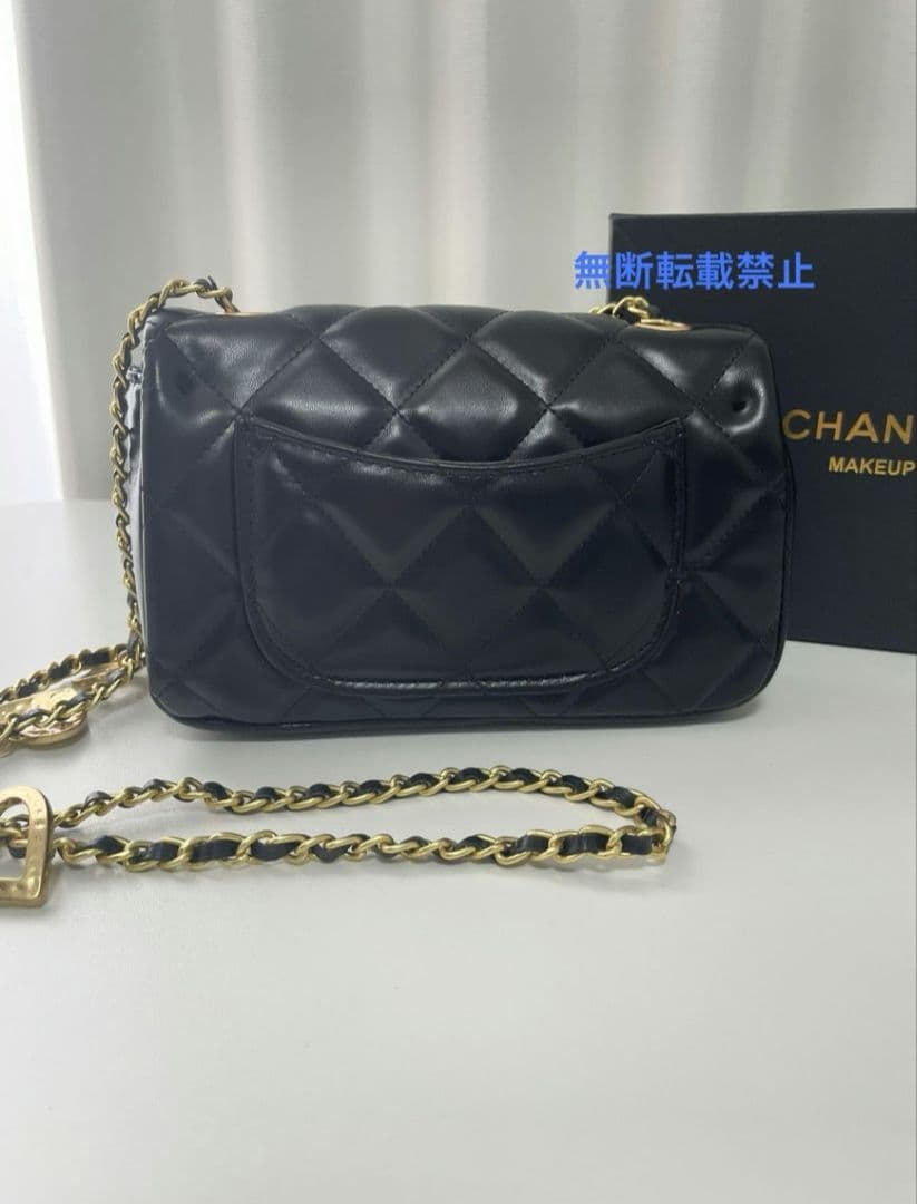 シャネル ノベルティ ハートチェーン ショルダーバッグ