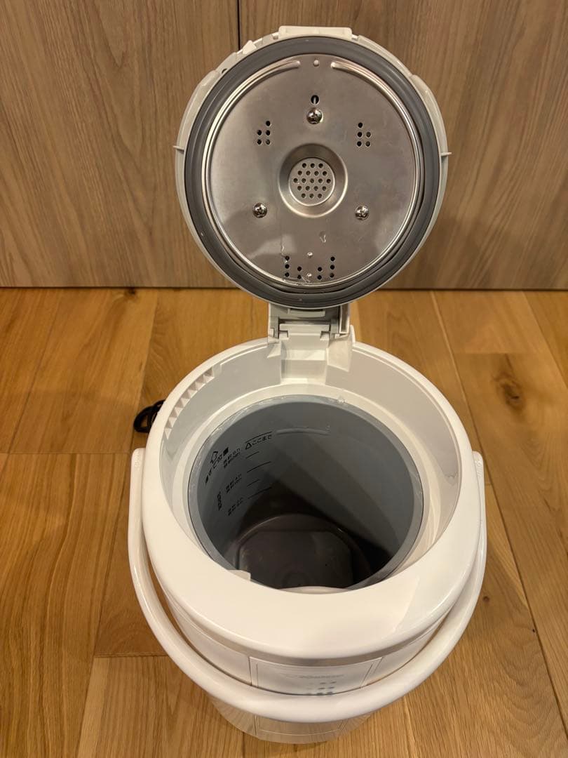 レ*ん様 象印　スチーム式加湿器　EE-RR50