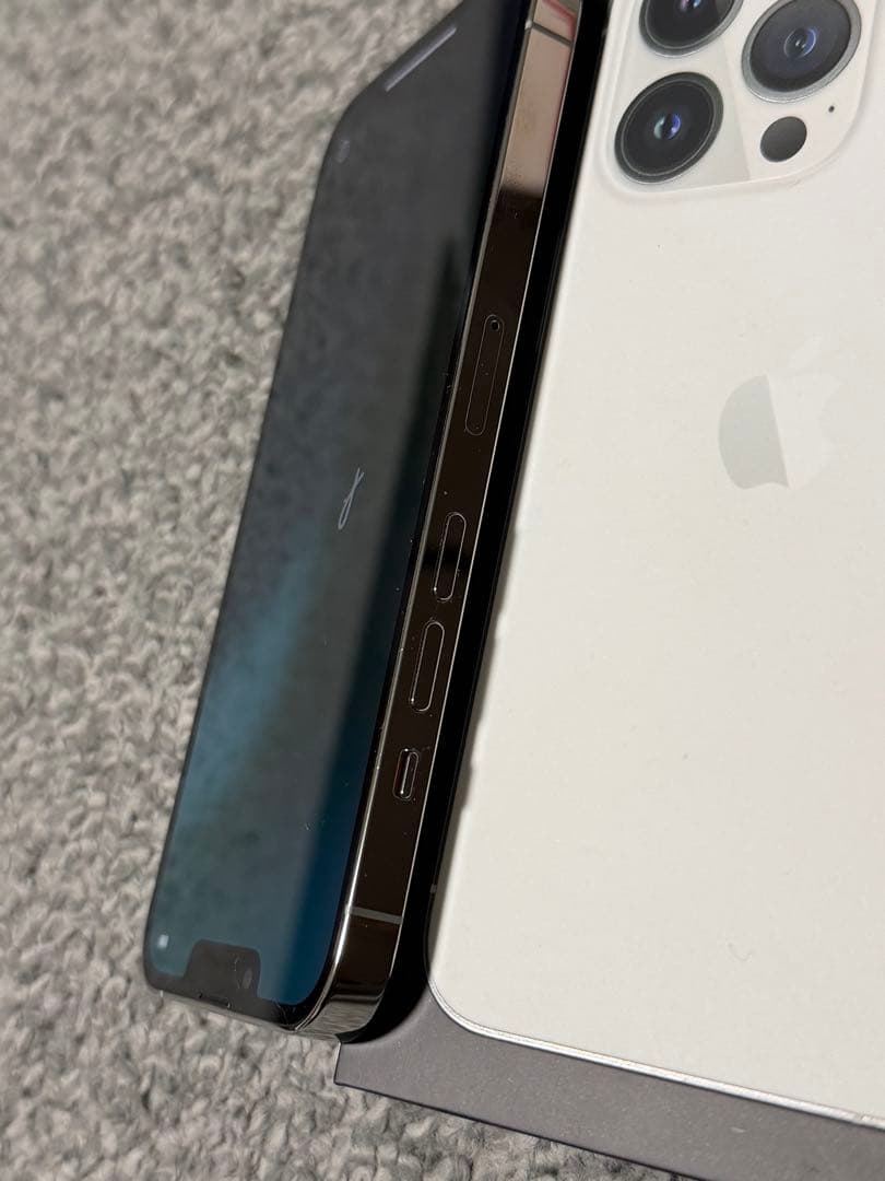 Apple iPhone 13 Pro 256GBシルバー 本体 箱付き