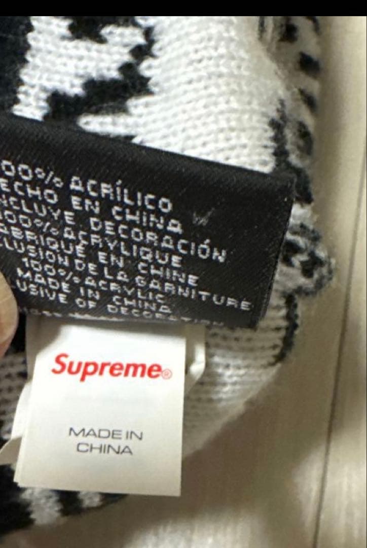 レア　supreme バラクラバ