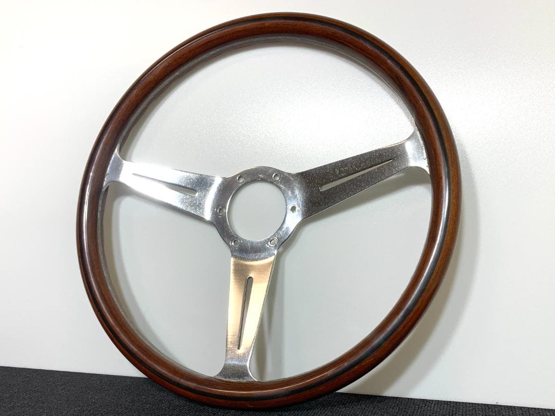 ナルディ NARDI クラシック 36.5パイ ウッドステアリング 1981年製