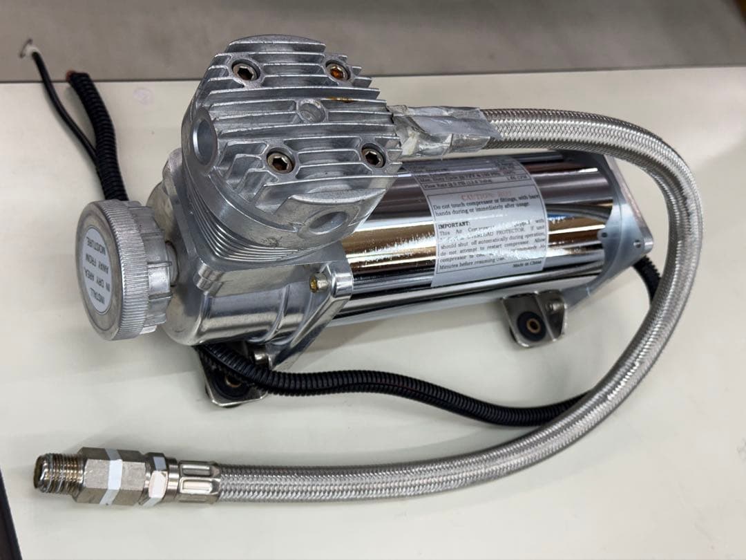 エアサスコンプレッサー　VIAIR 480C