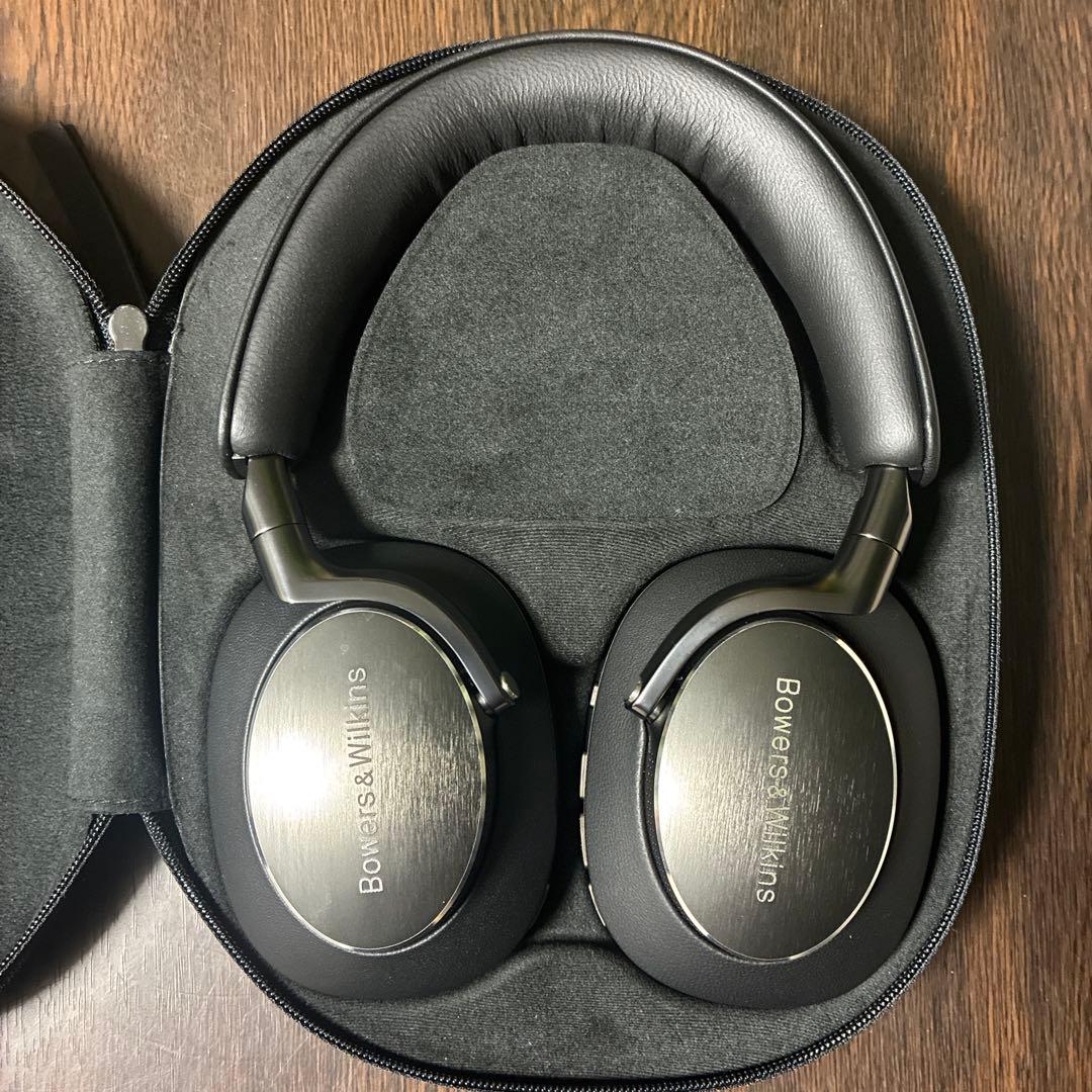 ヘッドホン Bowers & Wilkins Px8