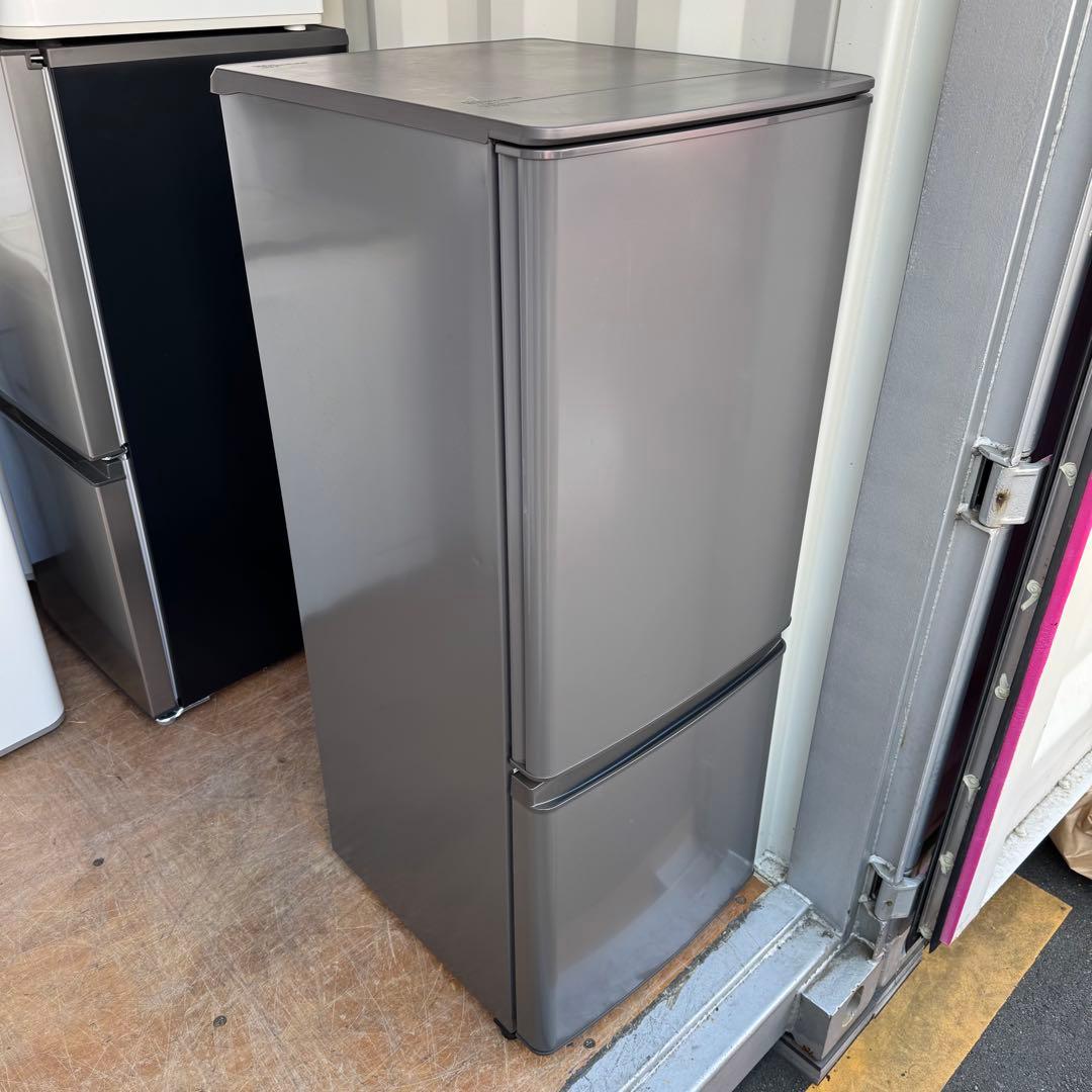 C7302★2023年製美品★三菱冷蔵庫　自動霜取り　グレー　一人暮らし　洗濯機