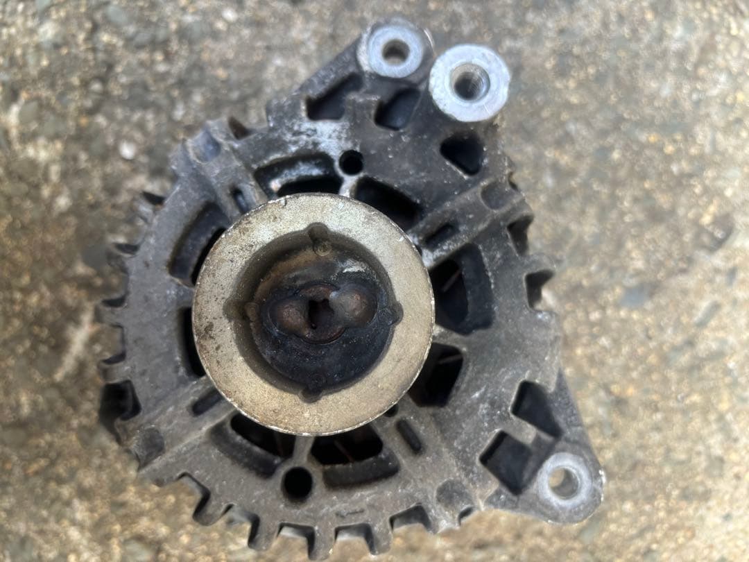 エクストレイル DBA-NT32 オルタネーター状態未確認