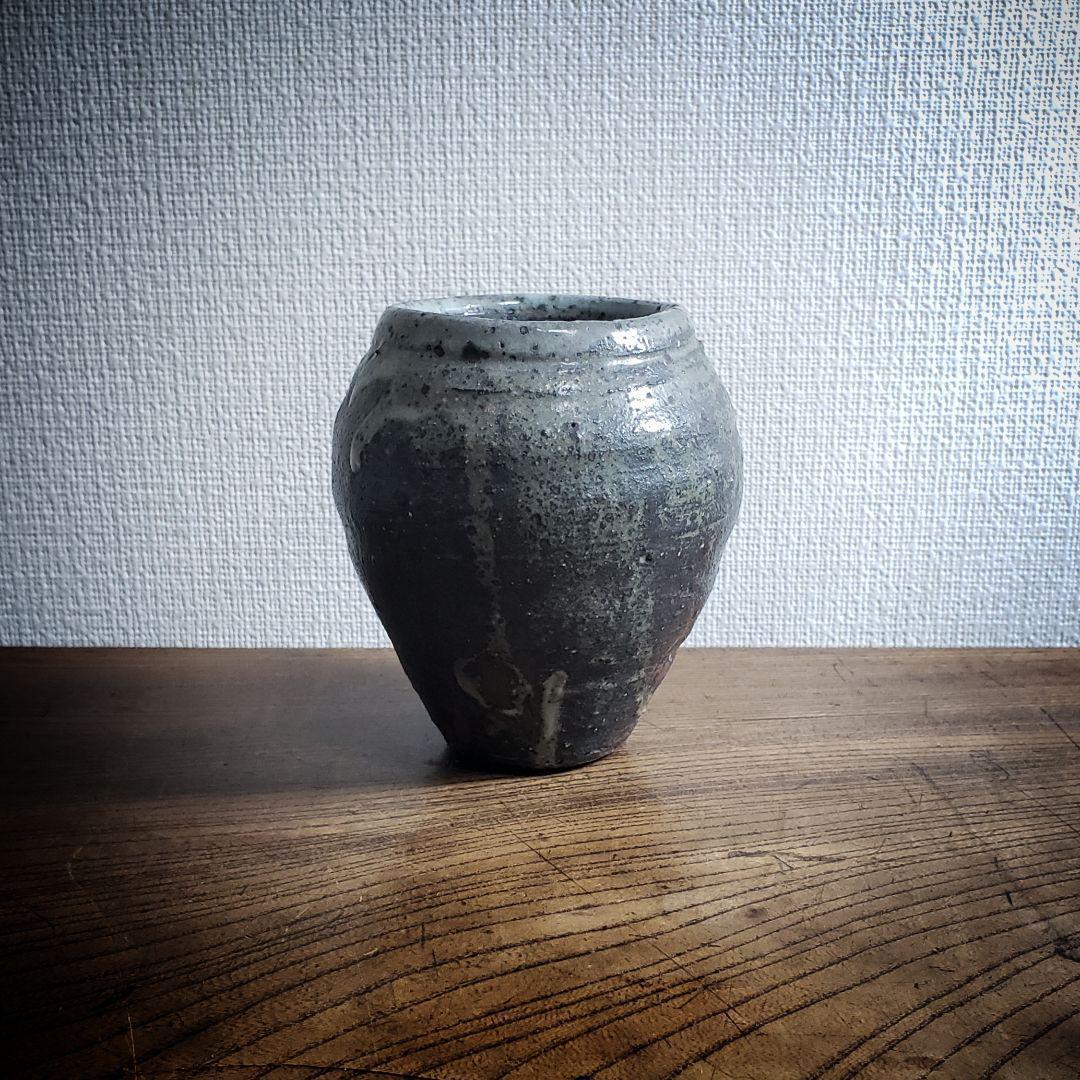 壺 小壺 一輪挿し 花器 花瓶 えくぼ 黒 ペン立て フラワーベース