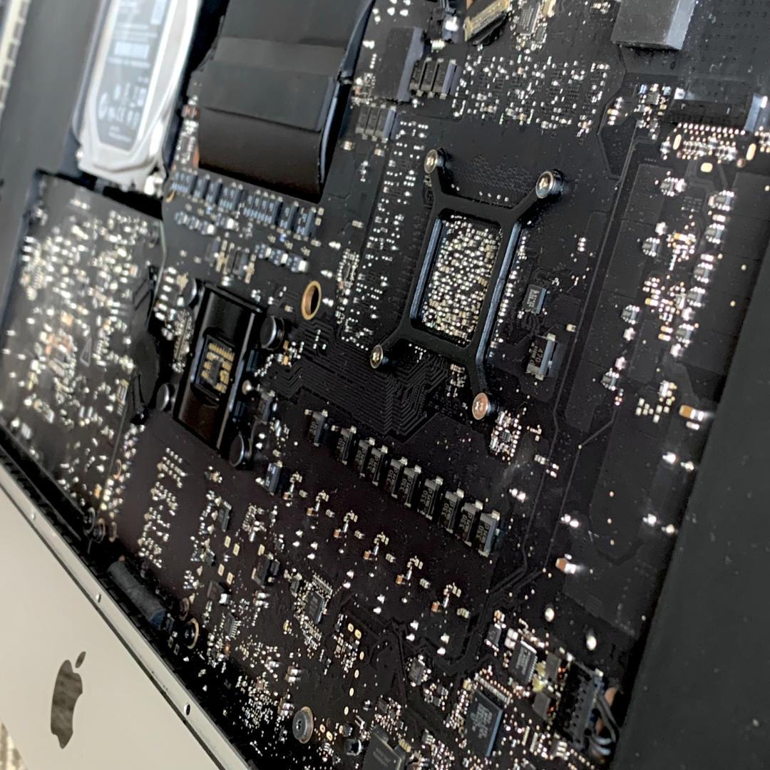 RITAO CHAN　 iMac 27in Late 2015 ジャンク