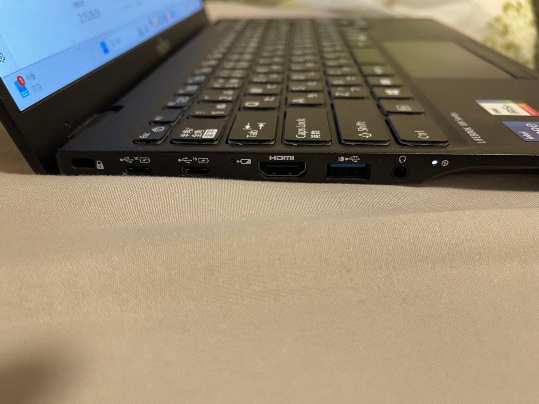 【美品】富士通 LIFEBOOK UH-X/E3 8GB/1TB