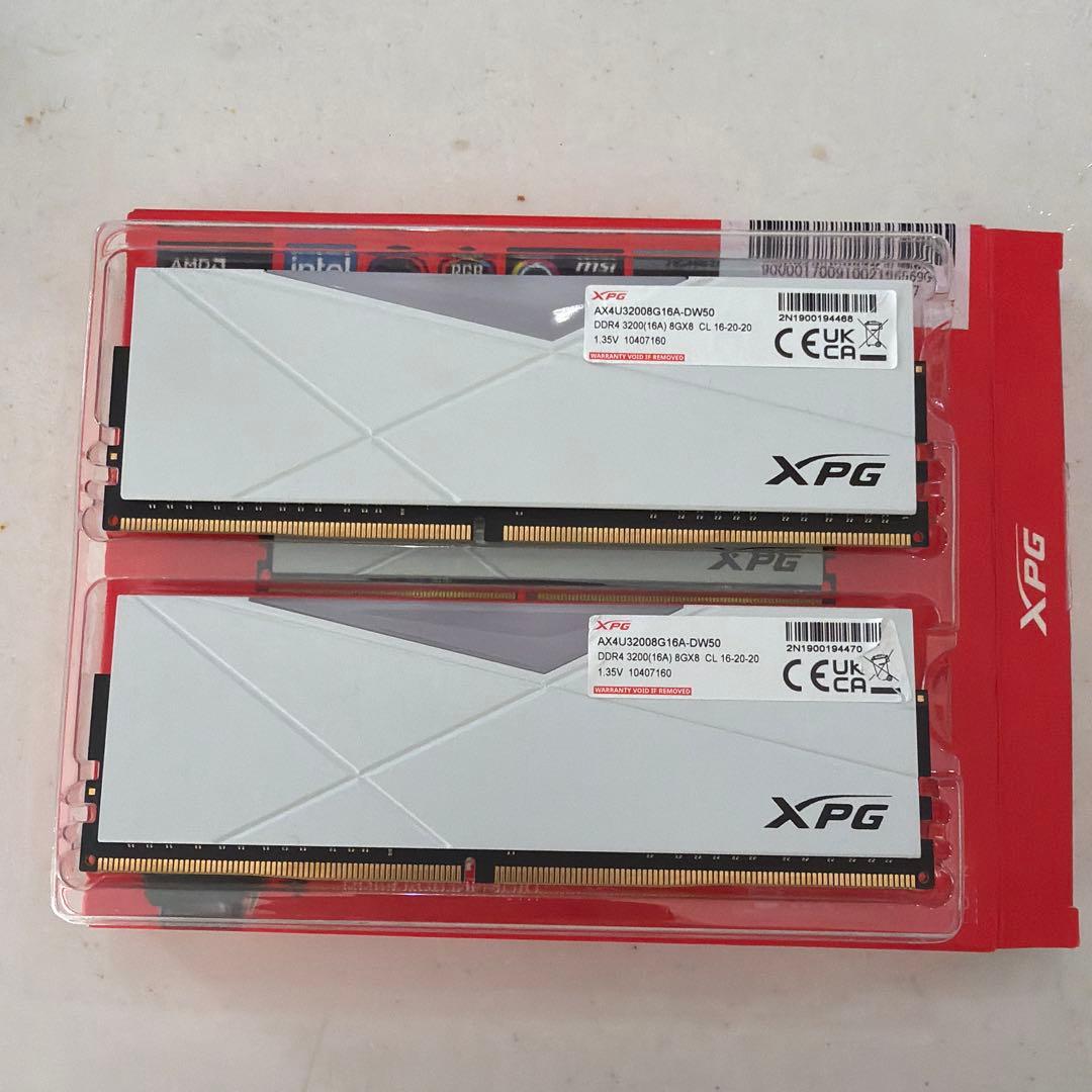 メモリー XPG SPECTRIX D50 DDR4 16GB (2x8GB)
