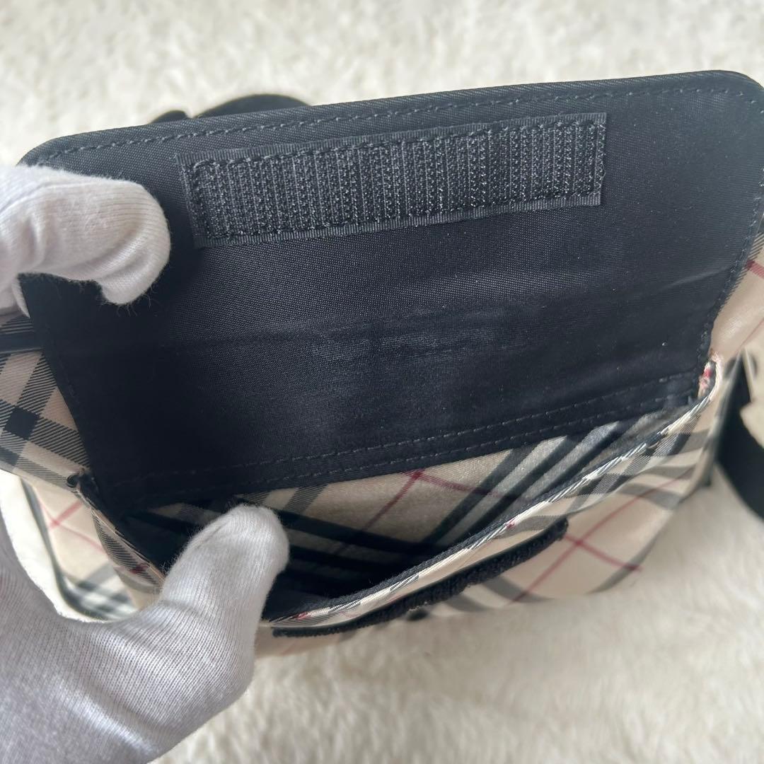 希少✨バーバリー ノバチェック ボディバッグ ショルダーバッグ ロゴプレート