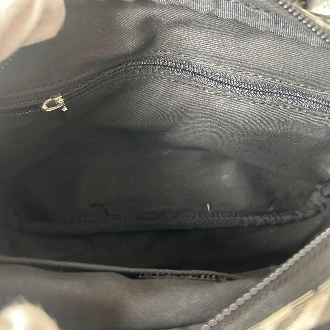 希少✨バーバリー ノバチェック ボディバッグ ショルダーバッグ ロゴプレート