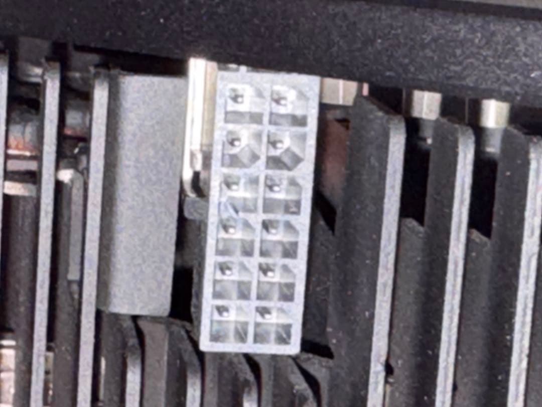 NVIDIA RTX 3090 FE グラフィックボード