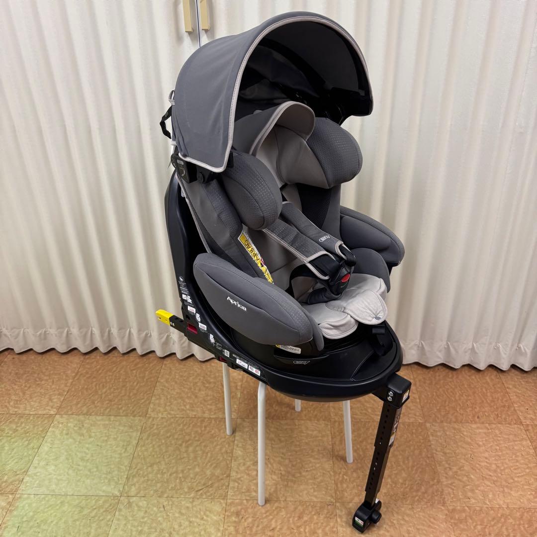 クリーニング済　☆美品☆　アップリカ　フラディア　ISOFIX　セーフティー