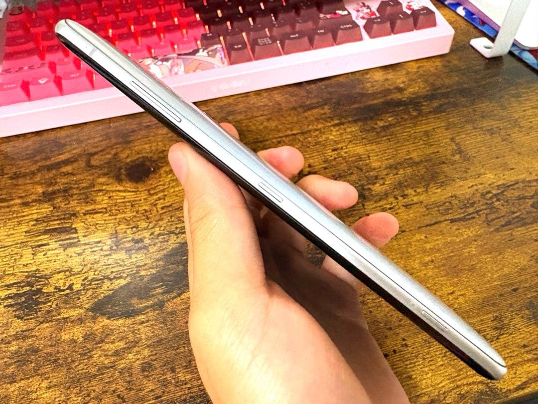 Xperia XZ3 SOV39 ホワイトシルバー