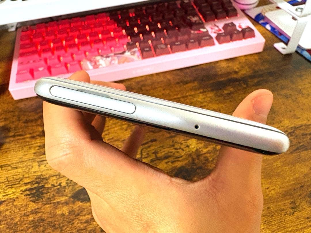 Xperia XZ3 SOV39 ホワイトシルバー