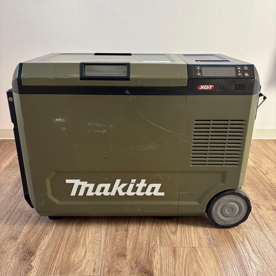 Makita 充電式保冷庫 CW004G 29L