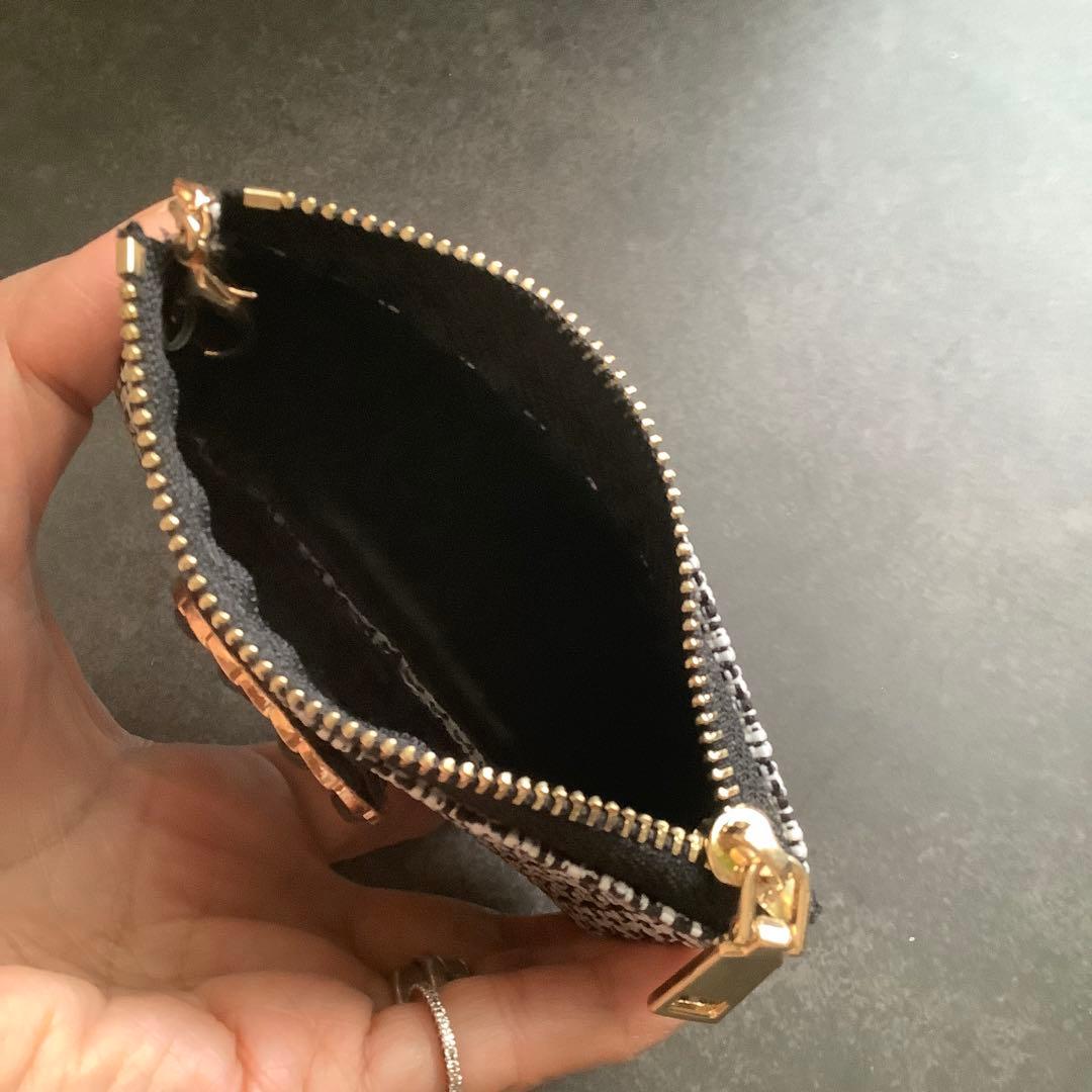 ノベルティ　カード　ケース　ブラック