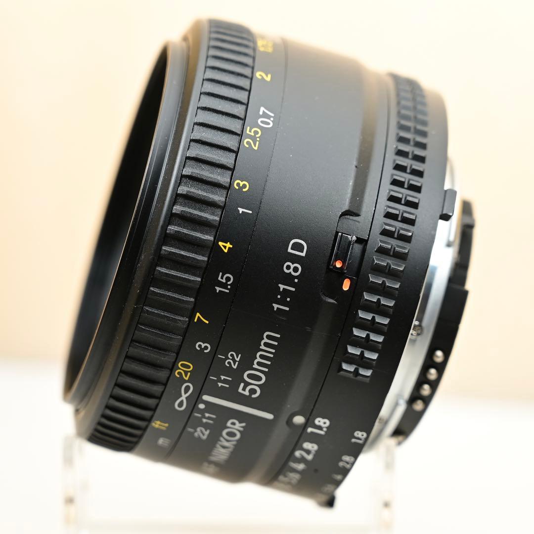 美品　Nikon AF NIKKOR 50mm f/1.8D レンズ