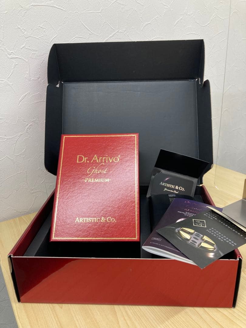 Dr. Arrivo ドクターアリーヴォゴーストプレミアム　美顔器