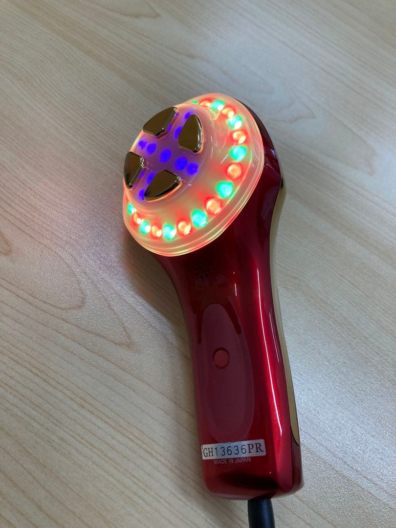 Dr. Arrivo ドクターアリーヴォゴーストプレミアム　美顔器