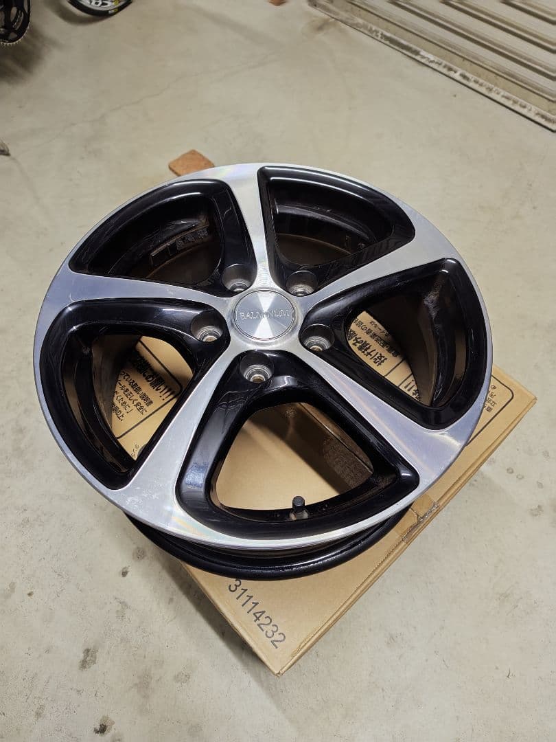 16インチ アルミホイール 5スポーク