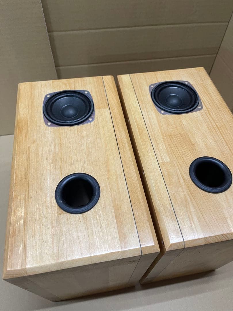 Wバスレフバックロード8cmユニット搭載 自作スピーカー