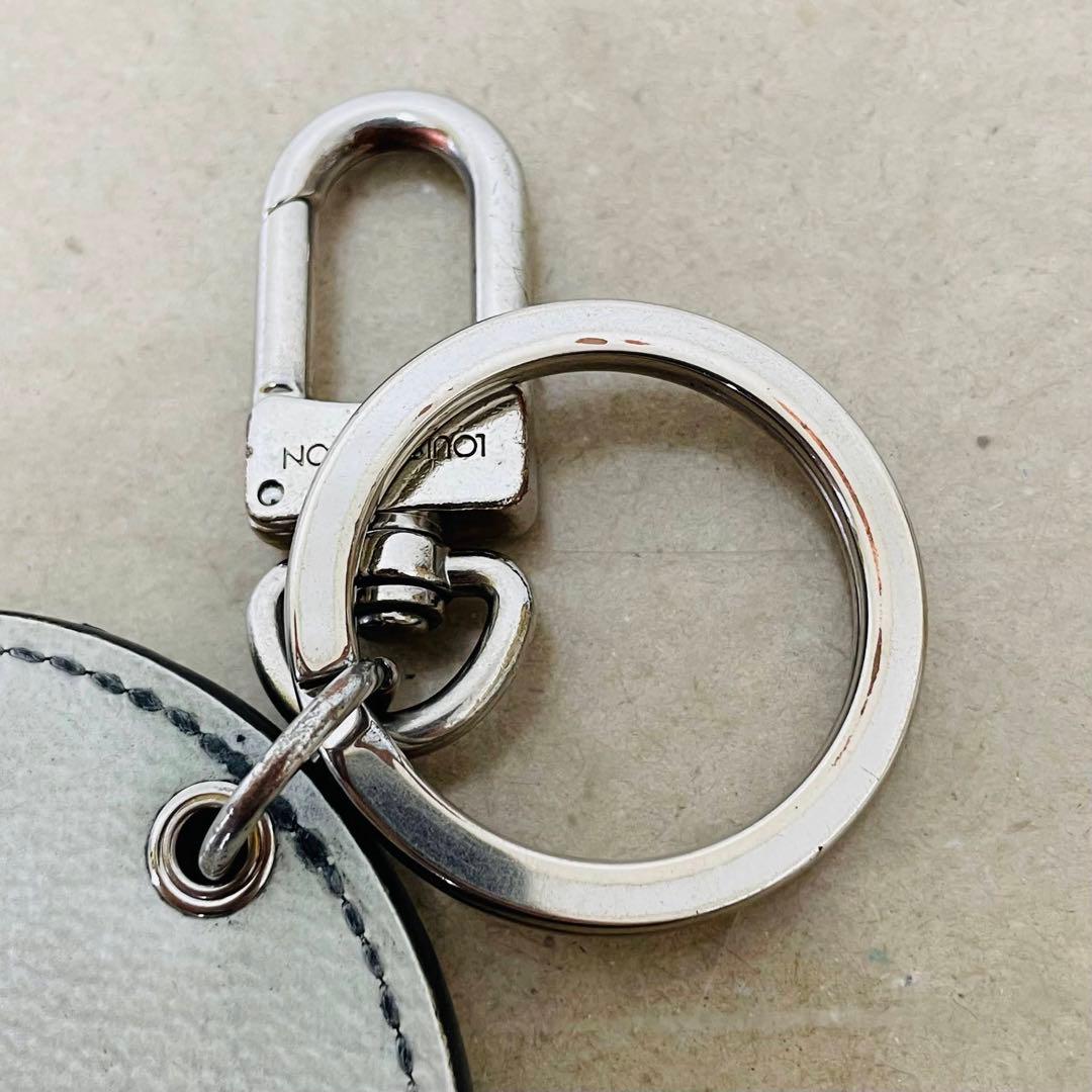 ルイヴィトン チャーム モノグラム ポルトクレ ラウンド　i18913