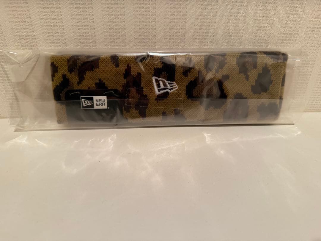 新品　シュプリームNew Era Big Logo ヘッドバンドLeopard