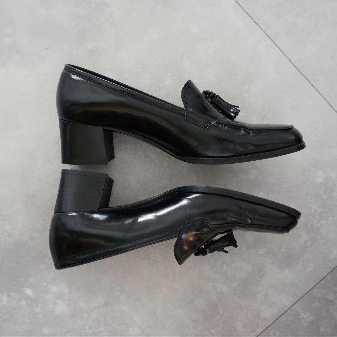 Celine 黒 タッセル付きローファー 中ヒール　36.5 23-23.5cm