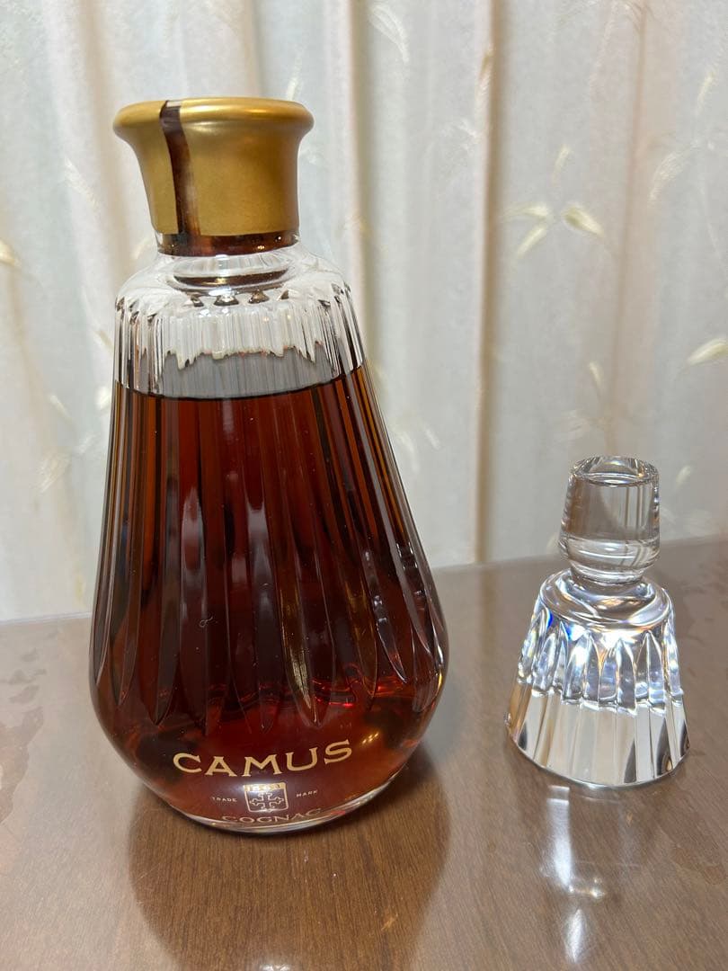 未開封　カミュ　バカラ　カラフェ　コニャック　替栓付き　箱無し