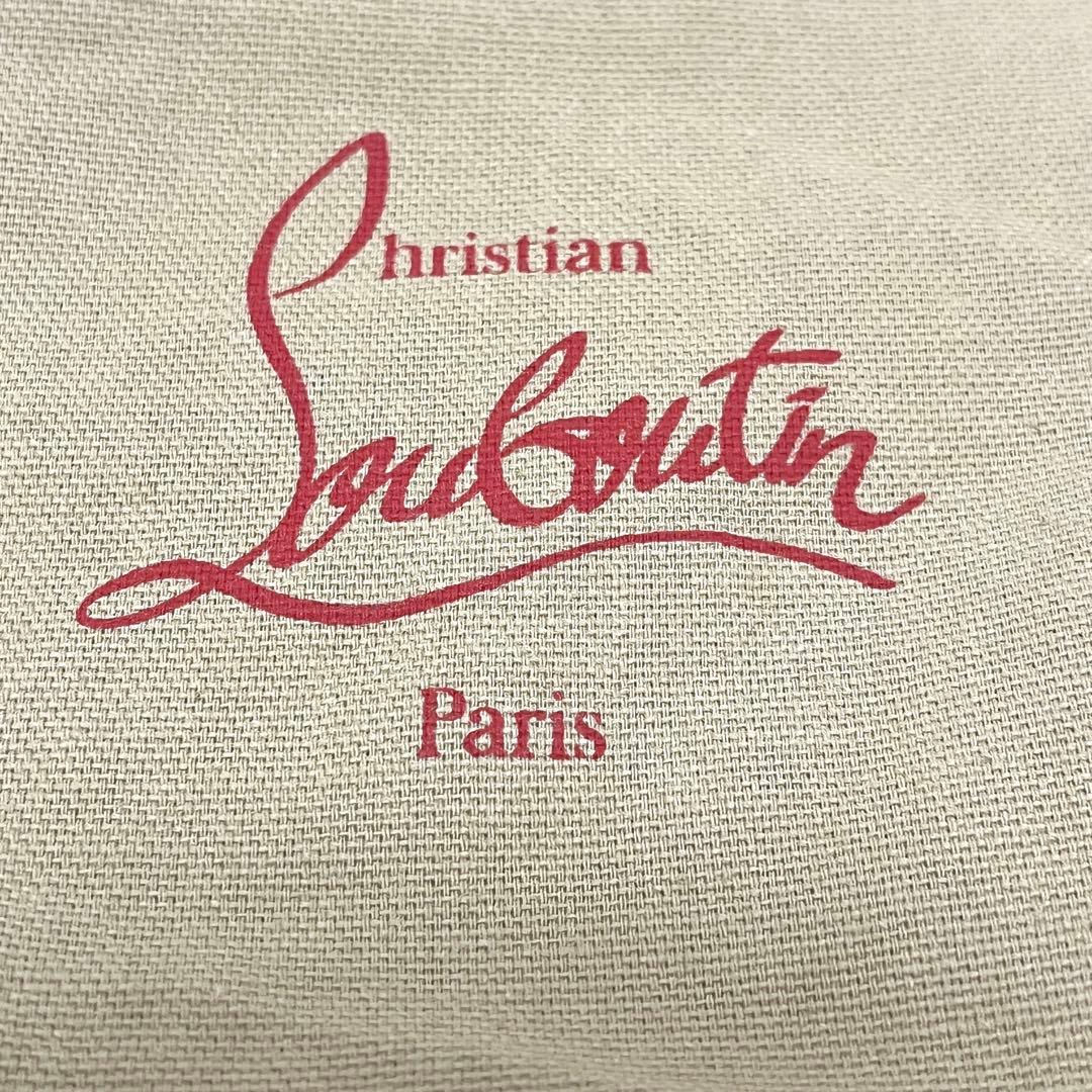 クリスチャン ルブタン ショルダーバッグ ブラック