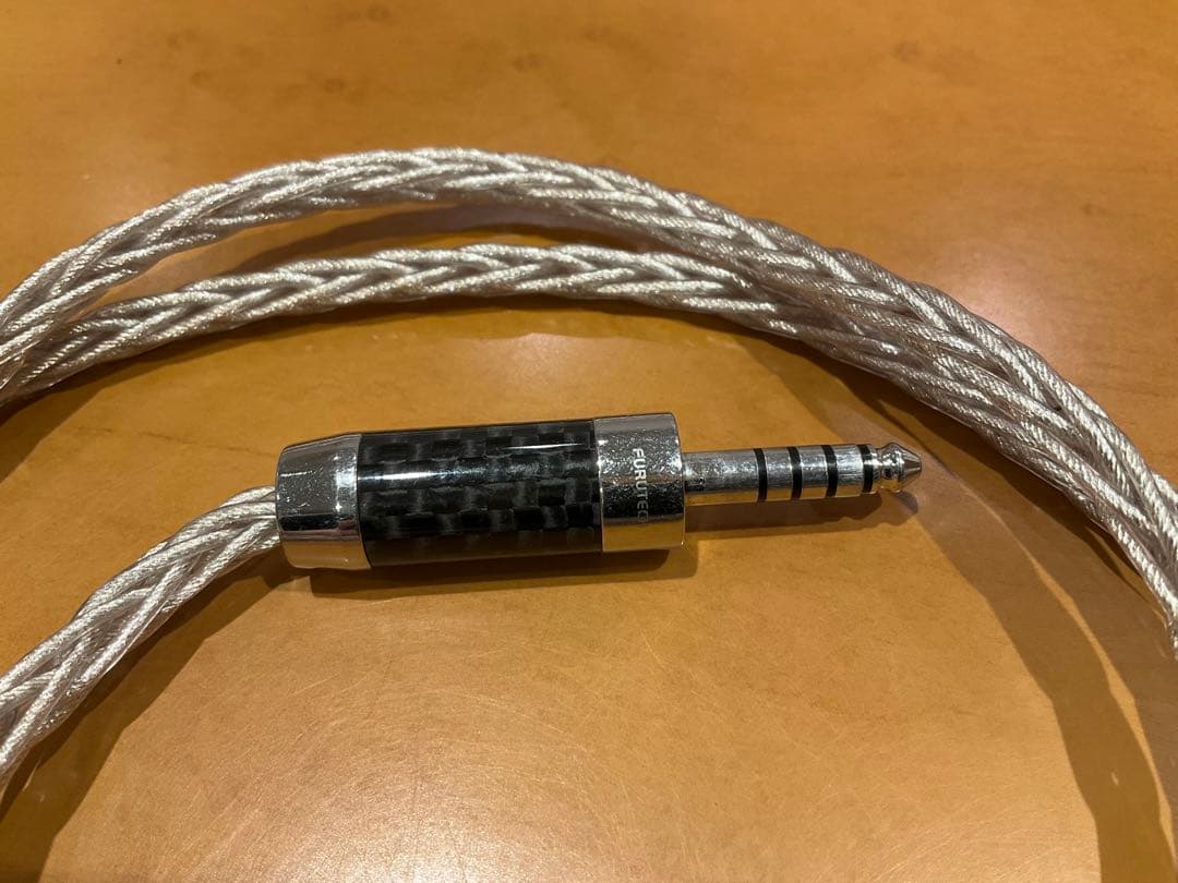 ケーブル・シールド Effect audio Cleopatra Octa