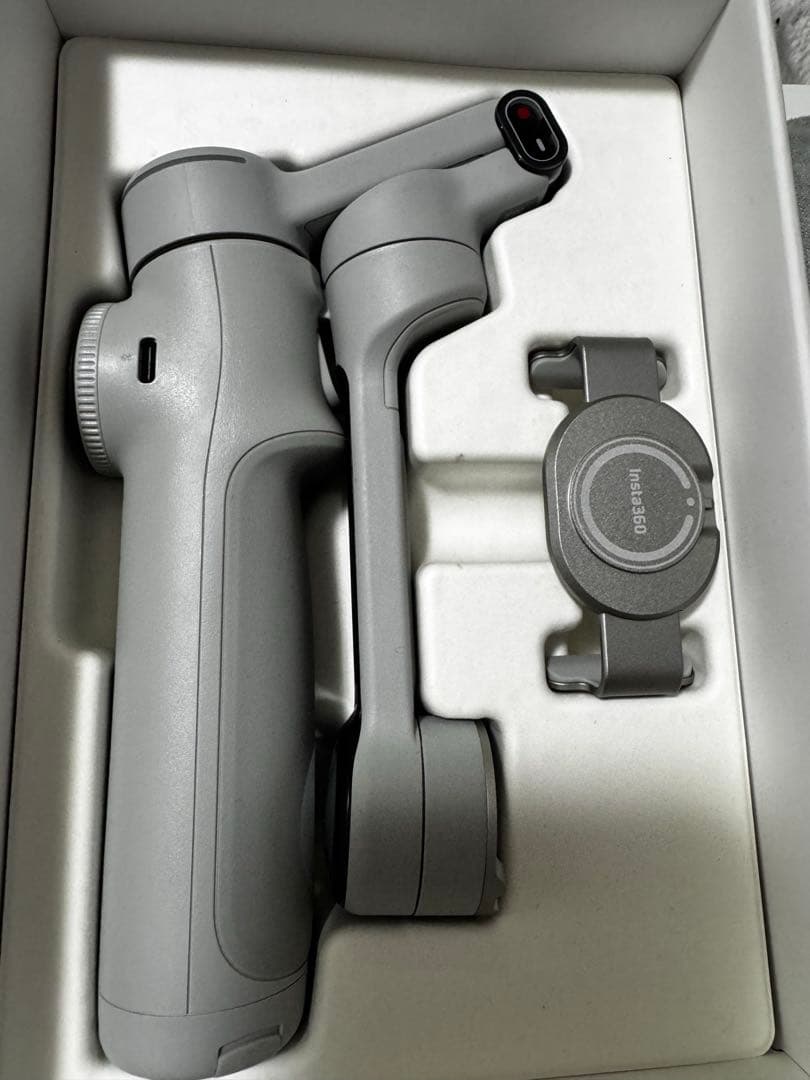 Insta360Flow2Pro 磁気スマートフォンマウント付き