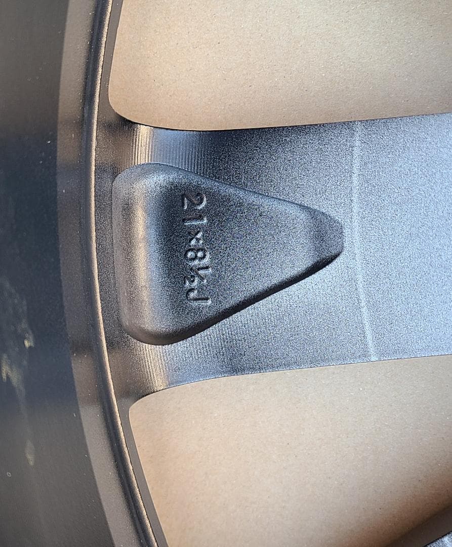 TOYOTA　クラウンスポーツ　純正アルミホイール（へっぷりボーイ）