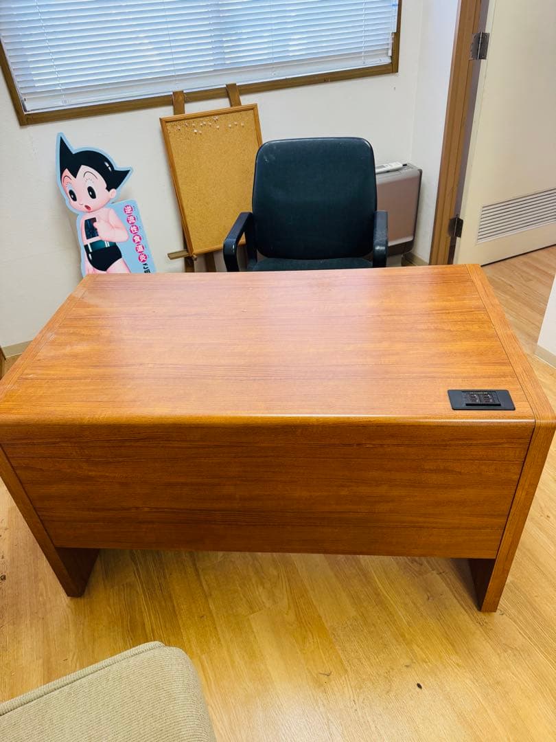 福岡発 テーブル 事務机 ブラウン系 収納 引き出し テーブル レトロ 家具調