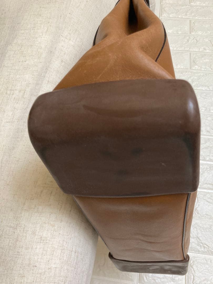 希少 PRADA ブラウン レザー トートバッグ