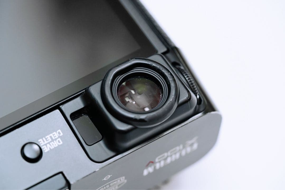 【早い者勝ち】Fujifilm X100V ブラック コンパクトデジタルカメラ