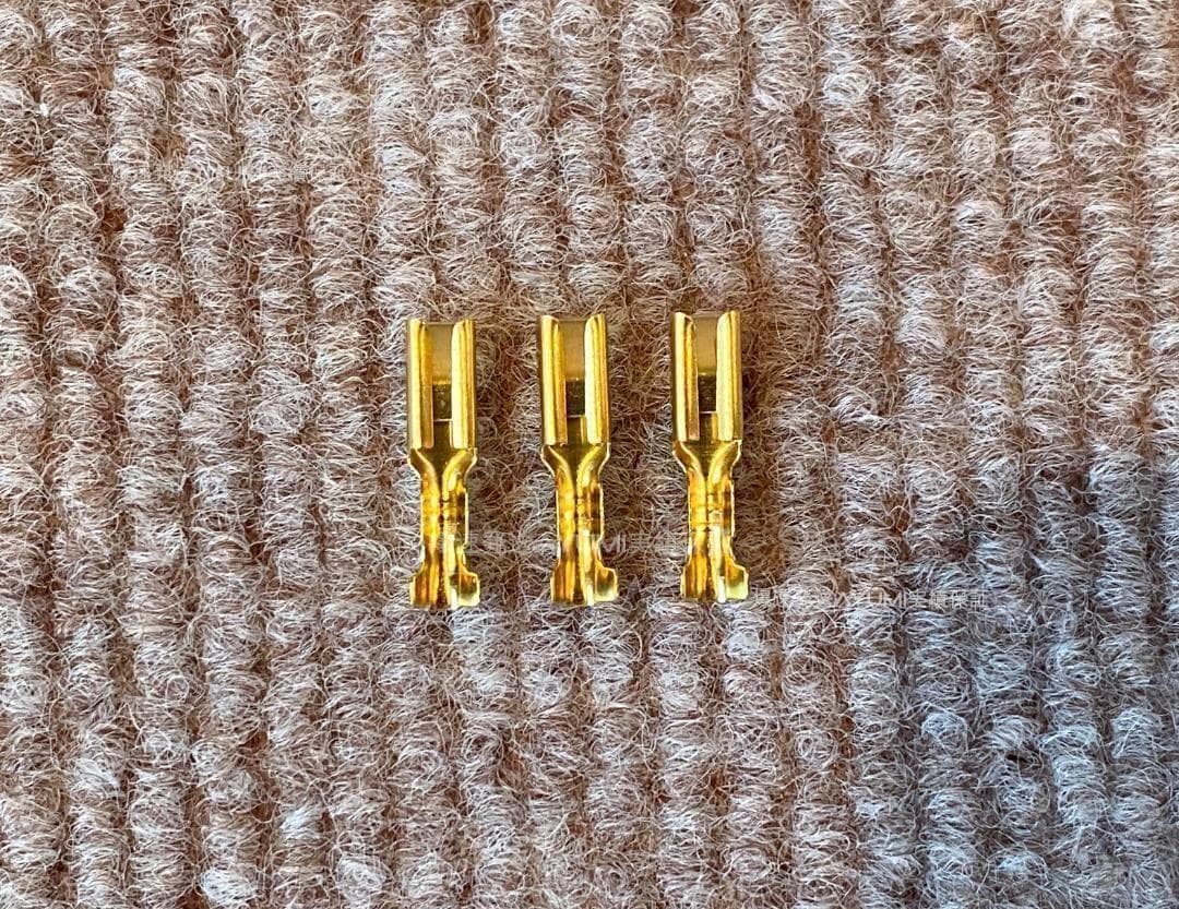 アドレスv125G 赤紫赤イカリングヘッドライト　アドレスv125 v125s