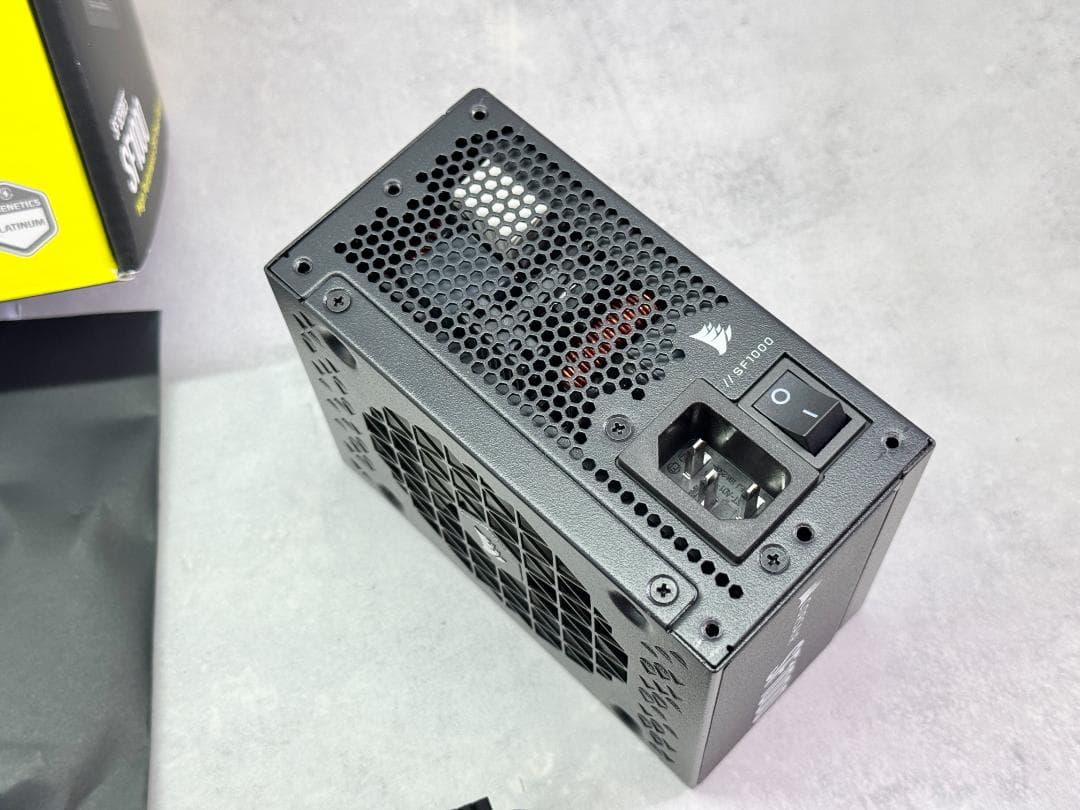 電源ユニット SFX 1000W Corsair SF1000 Platinum
