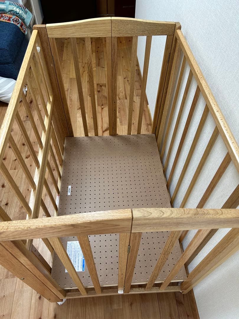 カトージ　木製 ミニベビーベッド　折り畳み可