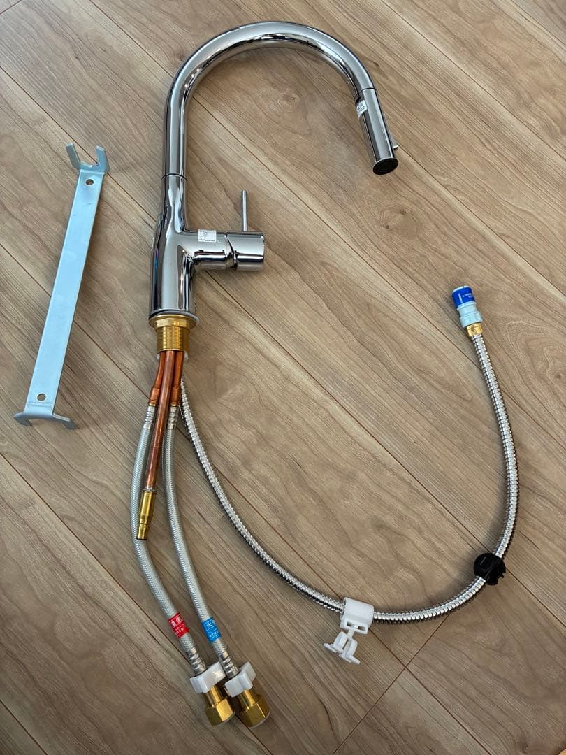 【美品】キッチン用水栓　KVK CH18 KM6061ECCL